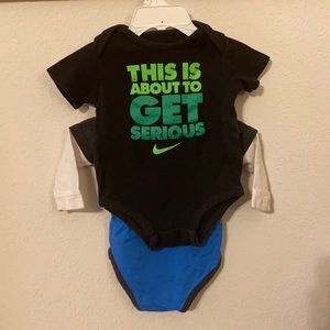 Nike and old navy lot 3/6m